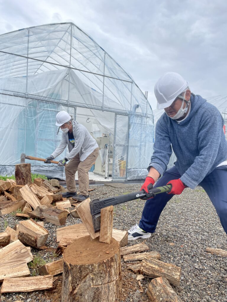 【随時募集】雑草ハンター募集！飛騨古川黒内地区で薪づくり！冬に備えよ！