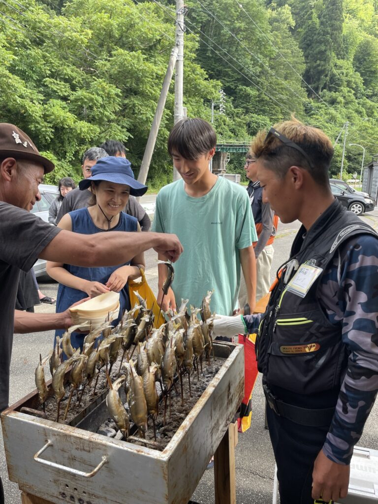 伝説の鮎釣り名人室田さんをおっちゃんレンタル！運営をヒダスケ！しました🙌